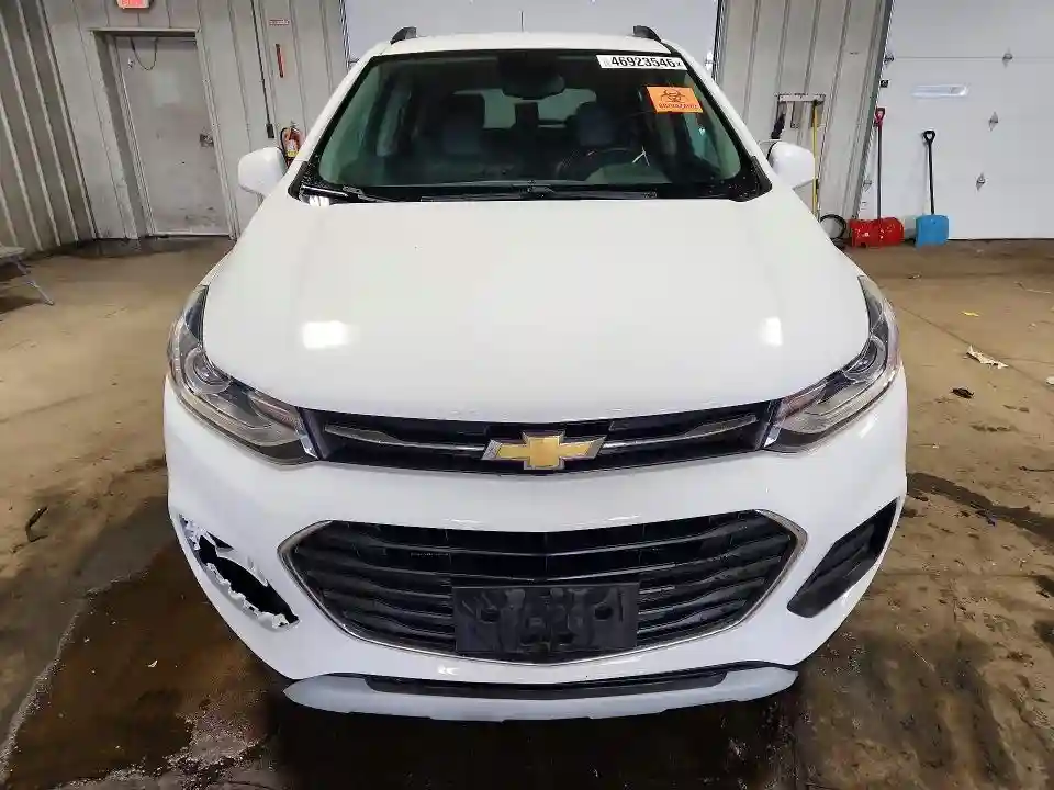 KL7CJPSB2KB819680 2019 CHEVROLET TRAX-4