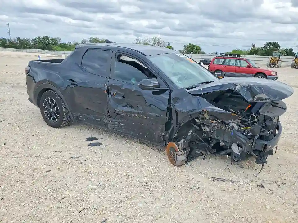 5NTJBDAEXPH070068 2023 HYUNDAI SANTA CRUZ-3