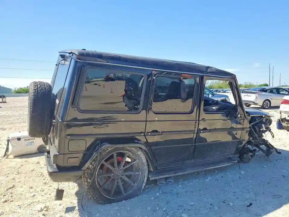WDCYC7BF1BX186754 2011 MERCEDES-BENZ G-CLASS-2