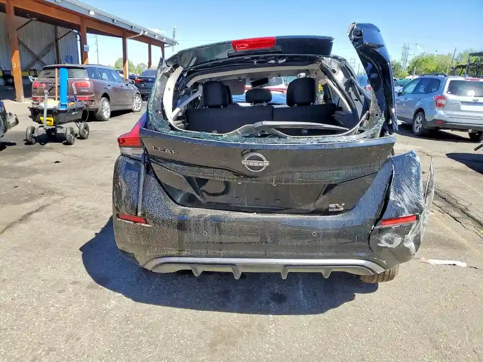 1N4CZ1CV5SC562368 2025 NISSAN LEAF-5