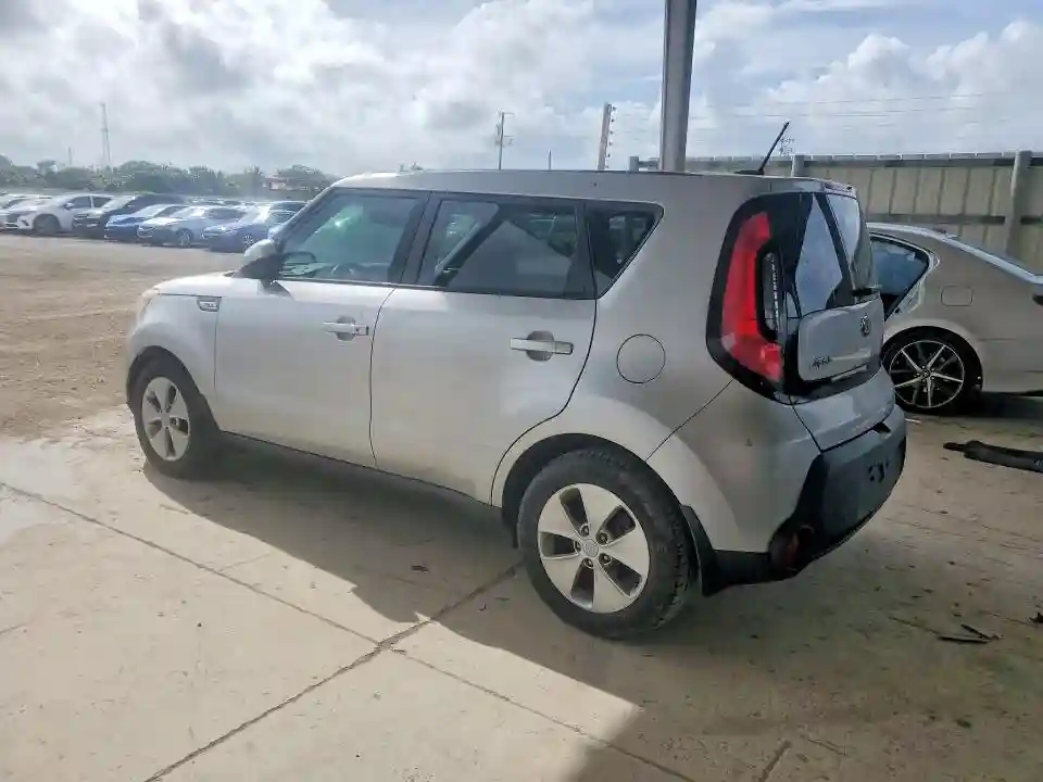 KNDJN2A26F7777171 2015 KIA SOUL BASE-1