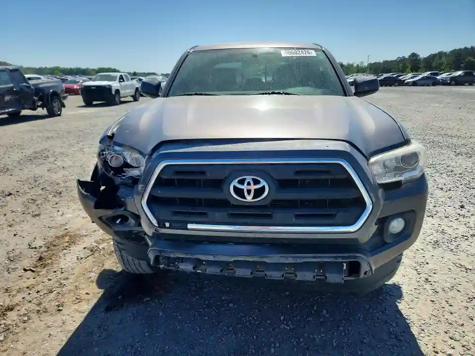 5TFAZ5CN8HX022877 2017 TOYOTA TACOMA-4