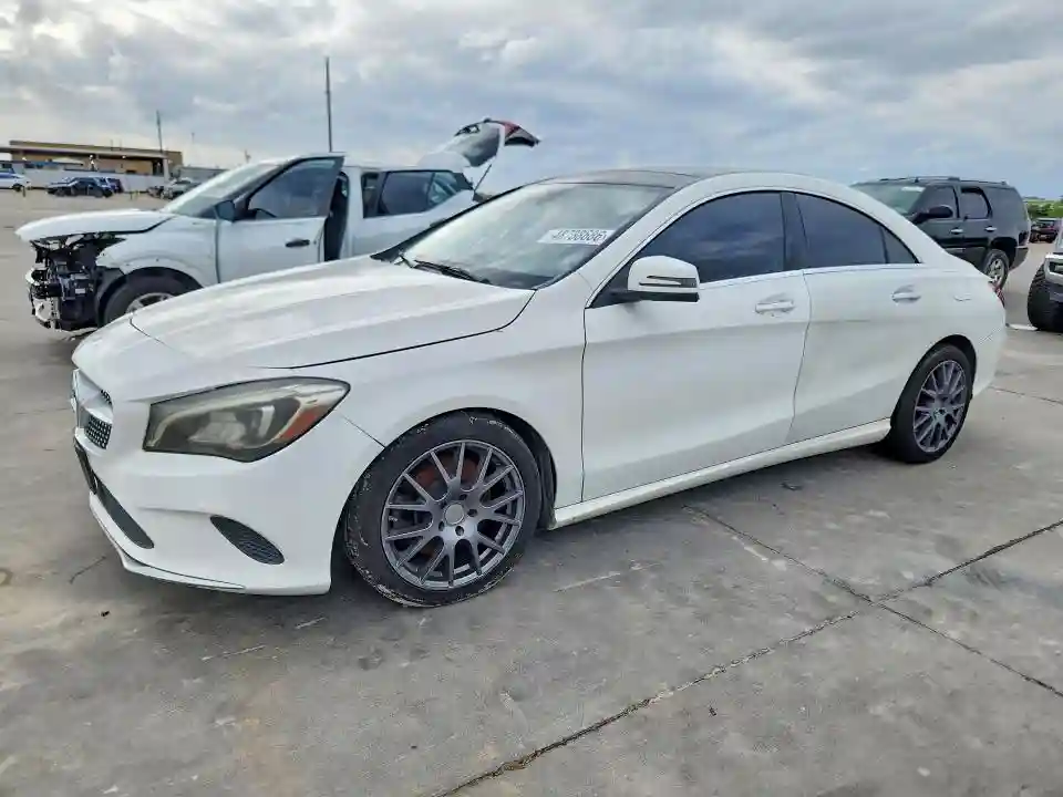 WDDSJ4GB8JN593251 2018 MERCEDES-BENZ CLA-CLASS-0