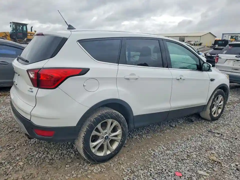 1FMCU9GD5KUB81330 2019 FORD ESCAPE-2