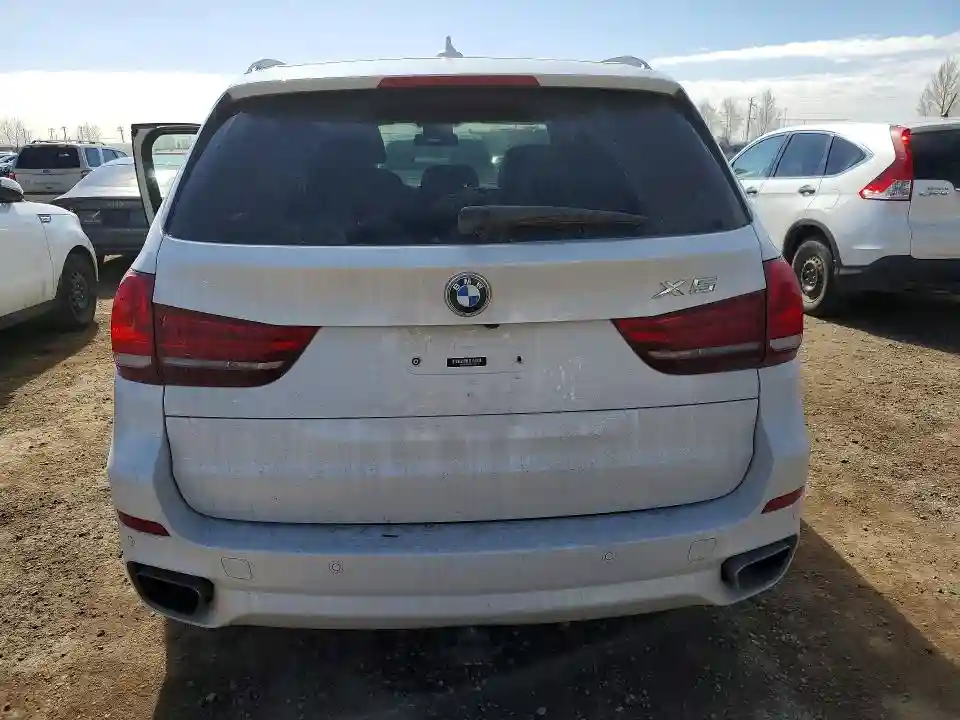 5UXKR0C54J0X96547 2018 BMW X5-5