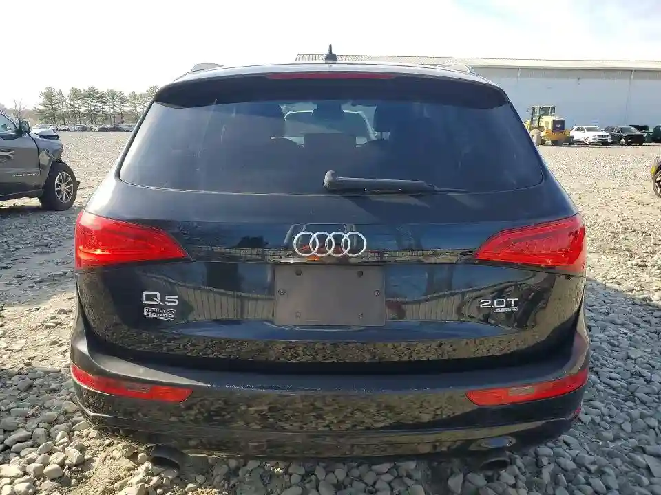 WA1CFAFP6EA004314 2014 AUDI Q5-5
