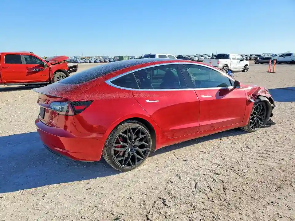 5YJ3E1EC8LF669310 2020 TESLA MODEL 3-2