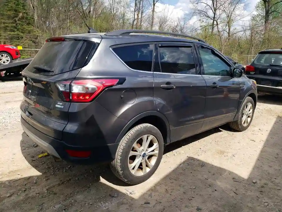 1FMCU9GD6JUD35400 2018 FORD ESCAPE-2