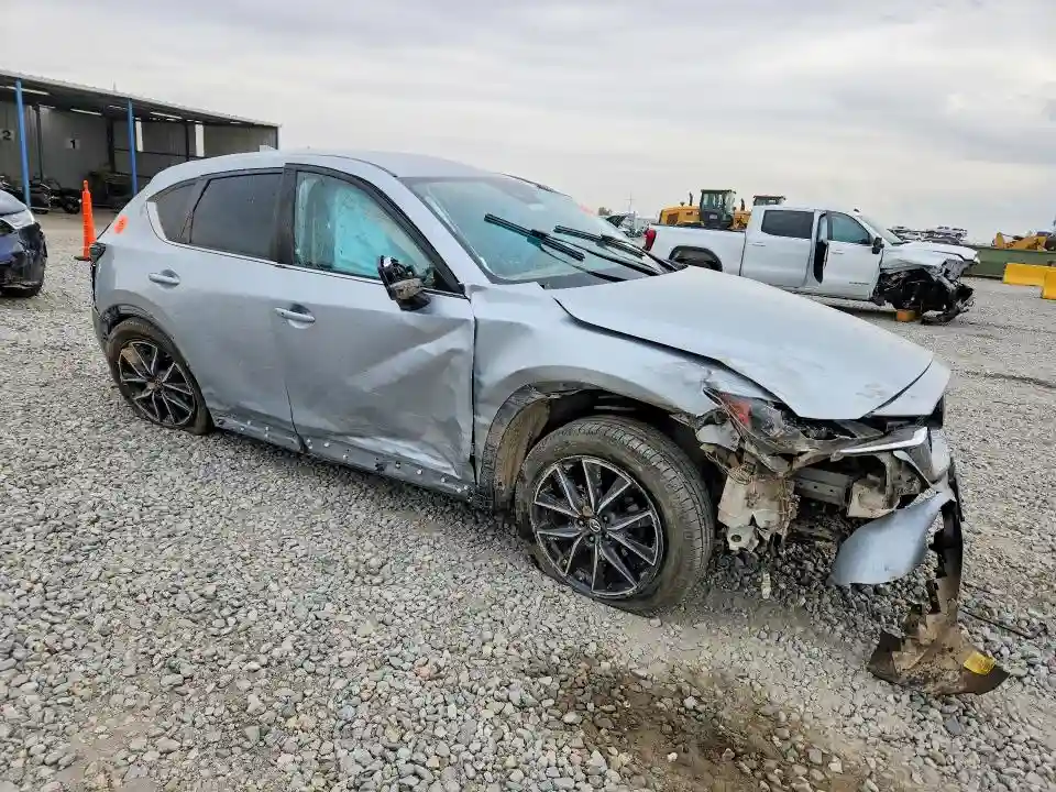 JM3KFBCM0J0412641 2018 MAZDA CX-5-3