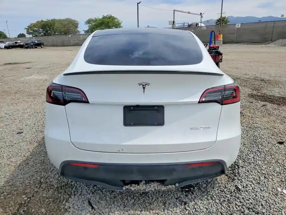 7SAYGDEF7NF486532 2022 TESLA MODEL Y-5