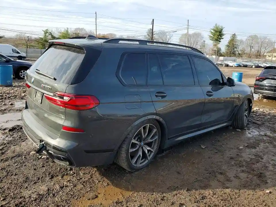 5UXCX6C05N9M60392 2022 BMW X7-2