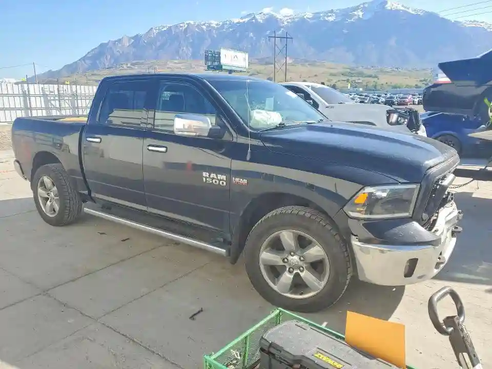 1C6RR7LT4ES192411 2014 RAM 1500-3