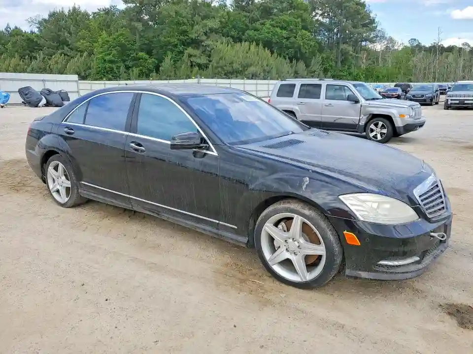 WDDNG8GB6BA374817 2011 MERCEDES-BENZ S-CLASS-3