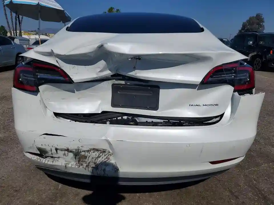 5YJ3E1EB2NF317625 2022 TESLA MODEL 3-5