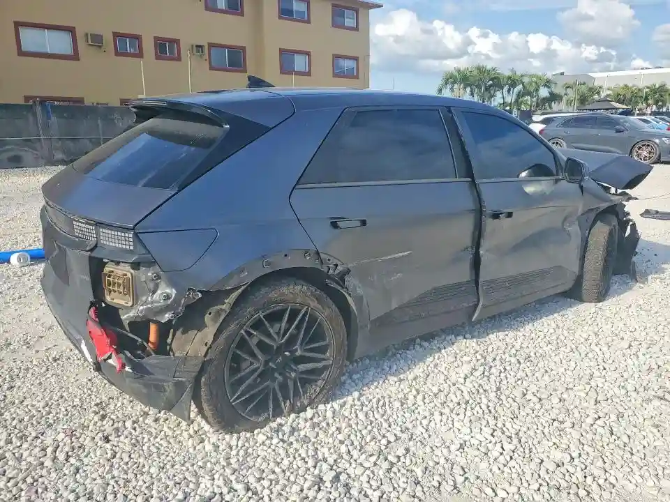 KM8KNDAF6PU214493 2023 HYUNDAI IONIQ-2