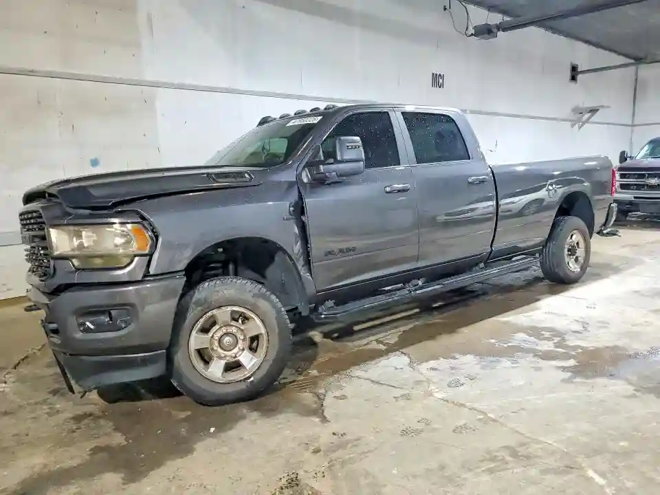 3C63R3HL1PG660497 2023 RAM 3500-0