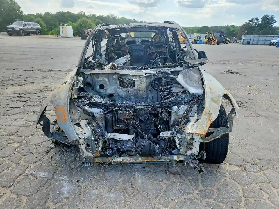 7SAYGDEF0NF462430 2022 TESLA MODEL Y-4