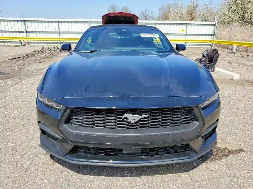 1FAGP8UH7S5103324 2025 FORD MUSTANG-4