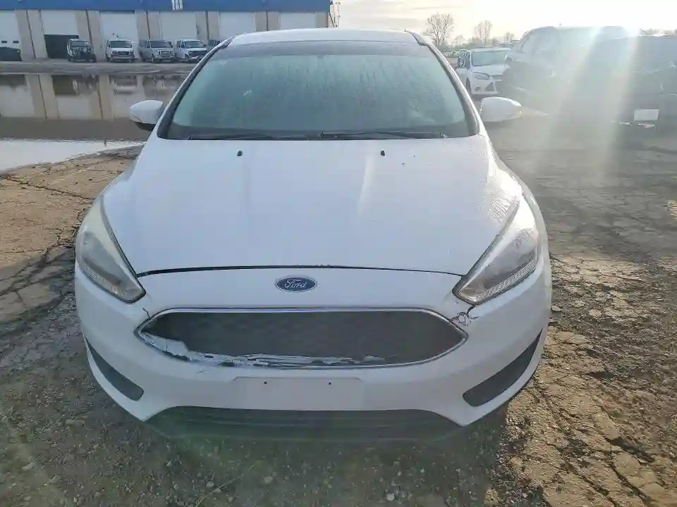 1FADP3F26GL389376 2016 FORD FOCUS-4