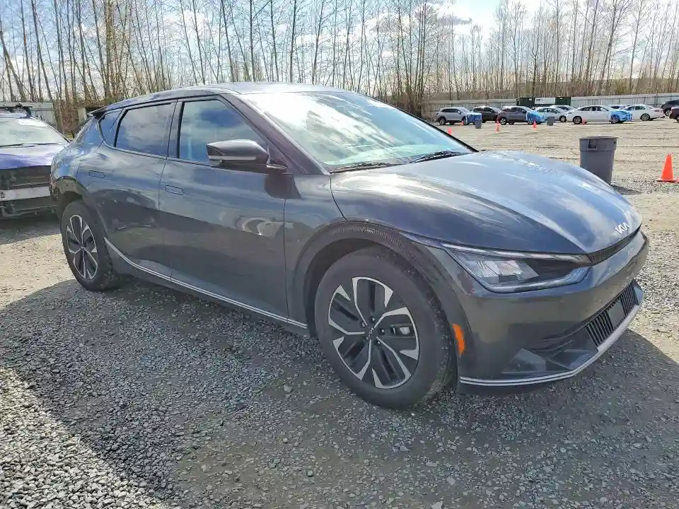 KNDC34LA6P5096696 2023 KIA ALL OTHER-3