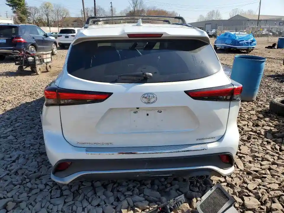 5TDJZRBH8NS166580 2022 TOYOTA HIGHLANDER-5