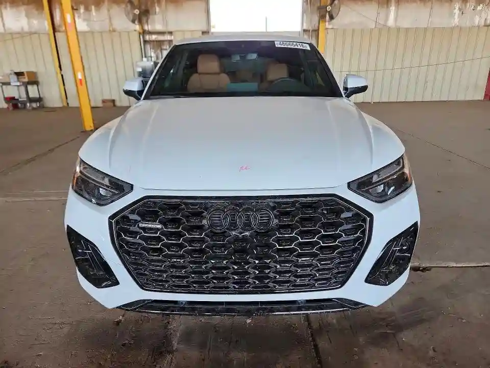 WA15AAFY2S2059669 2025 AUDI Q5-4