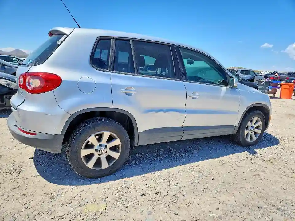 WVGBV7AX6AW523838 2010 VOLKSWAGEN TIGUAN-2