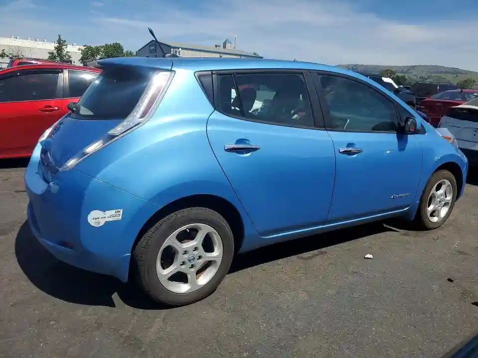 1N4AZ0CP4EC334305 2014 NISSAN LEAF-2