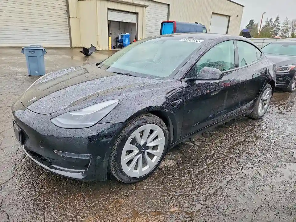 5YJ3E1EB7NF145351 2022 TESLA MODEL 3-0