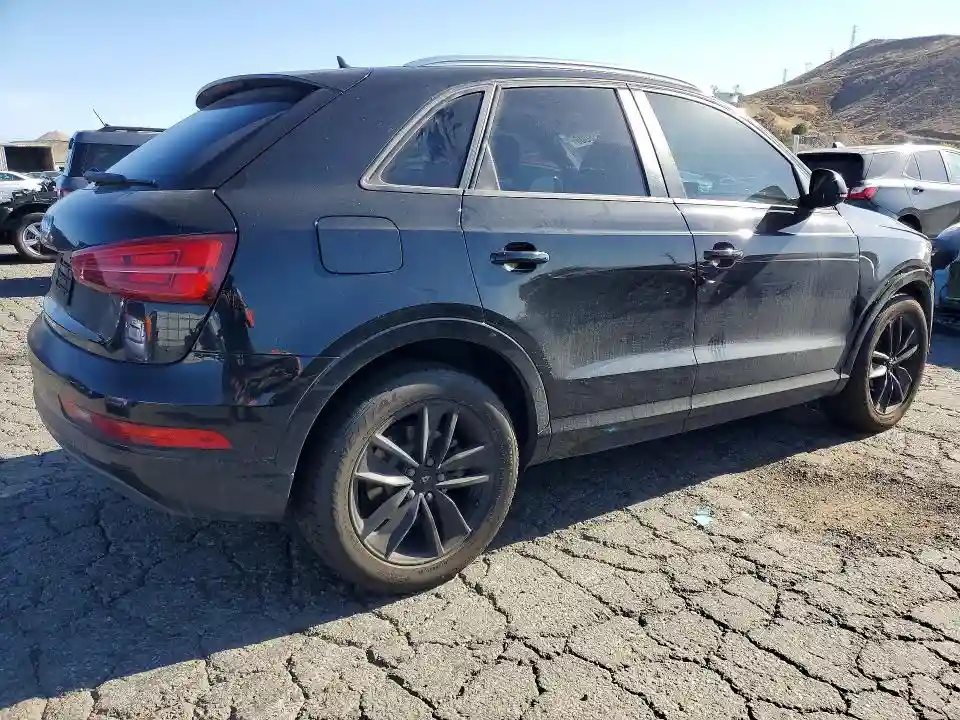 WA1BCCFS4HR017363 2017 AUDI Q3-2