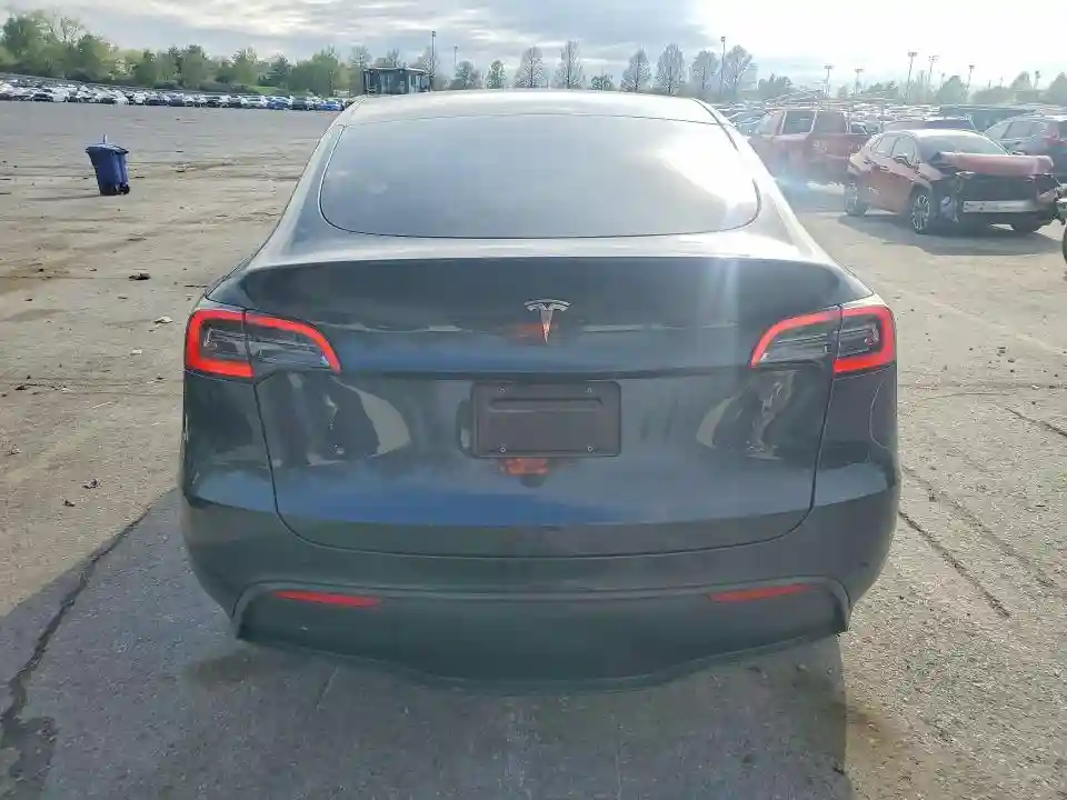 7SAYGDED4RF154410 2024 TESLA MODEL Y-5
