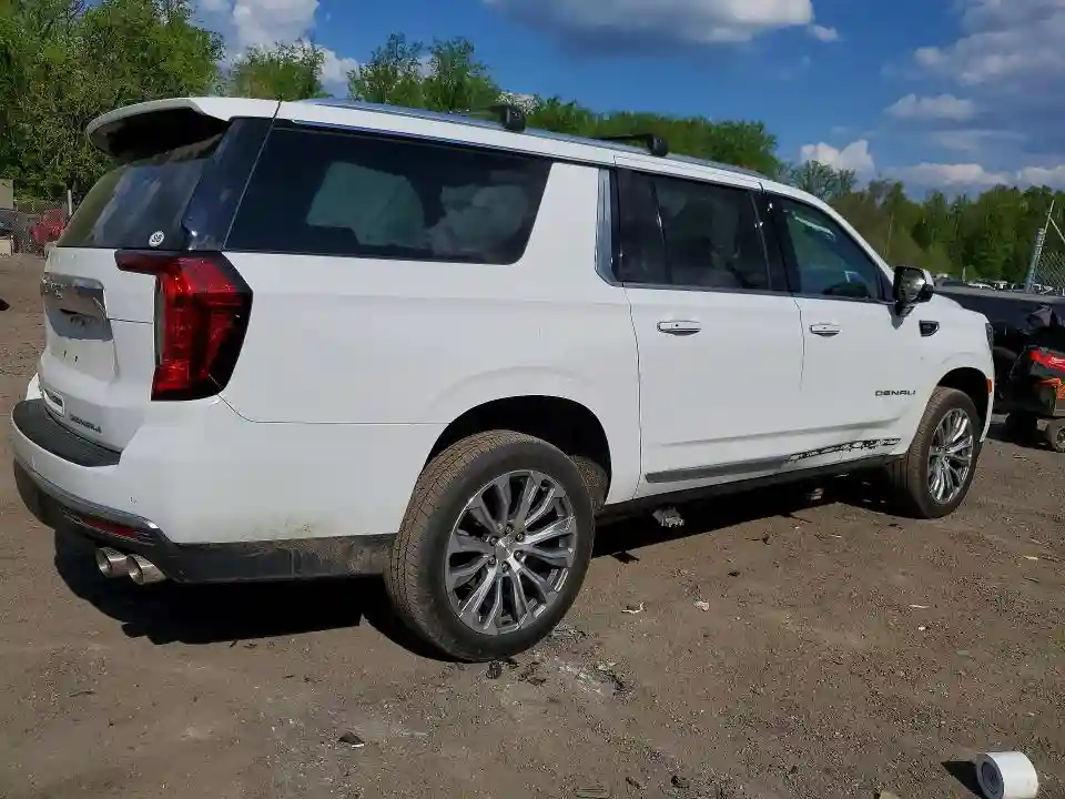 1GKS2JKL1NR133437 2022 GMC YUKON-2