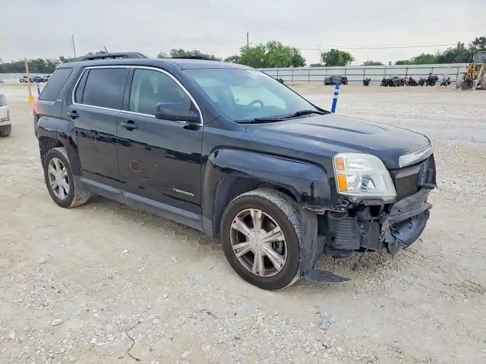 2GKFLNE31H6237590 2017 GMC TERRAIN-3