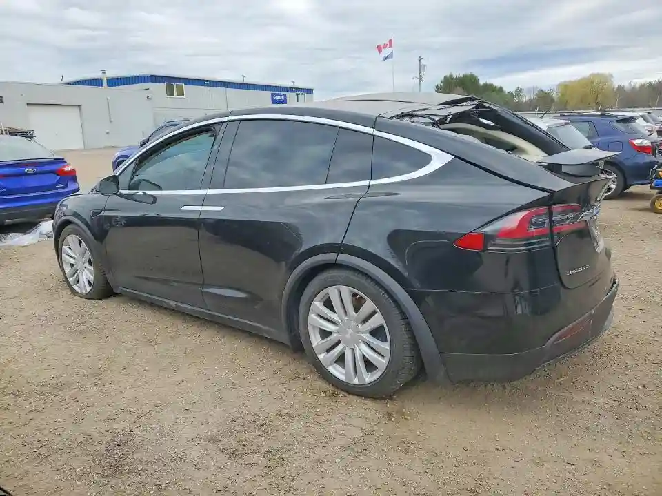 5YJXCDE24HF052333 2017 TESLA MODEL X-1