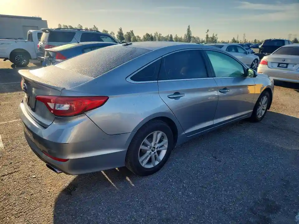 5NPE24AF3FH176286 2015 HYUNDAI SONATA-2
