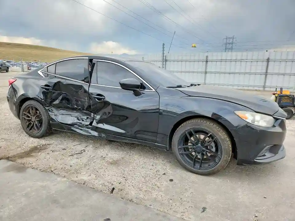 JM1GJ1U54G1473167 2016 MAZDA 6-3