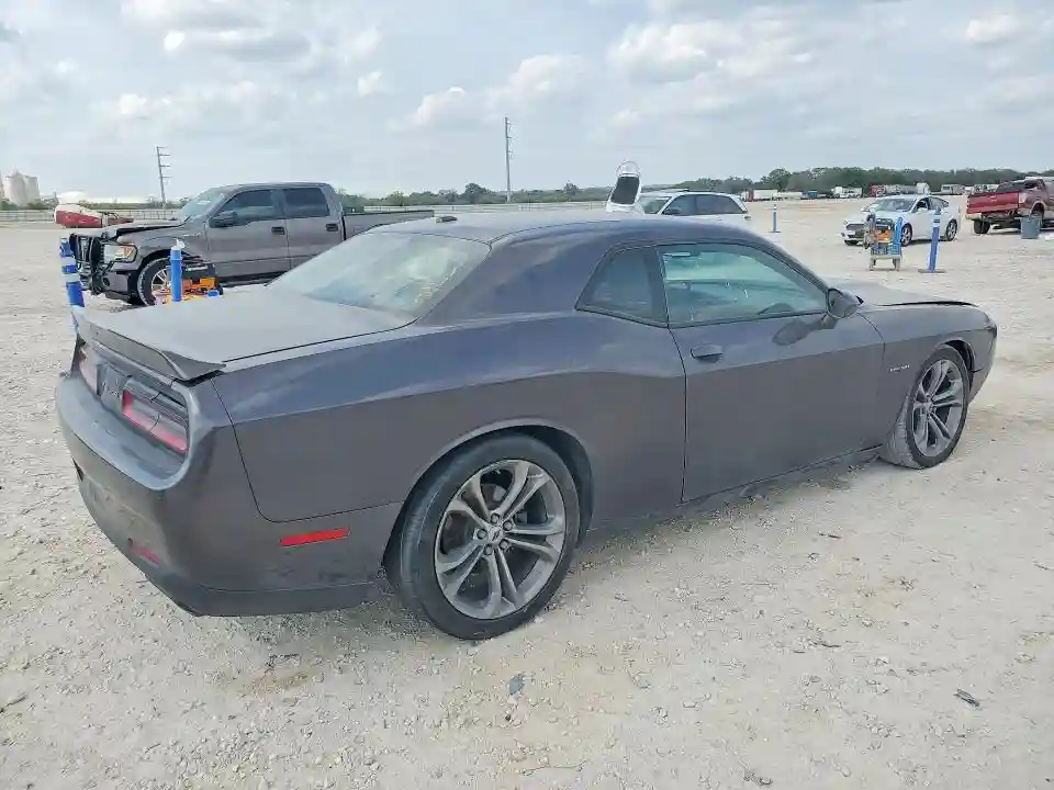 2C3CDZBT0LH124643 2020 DODGE CHALLENGER-2
