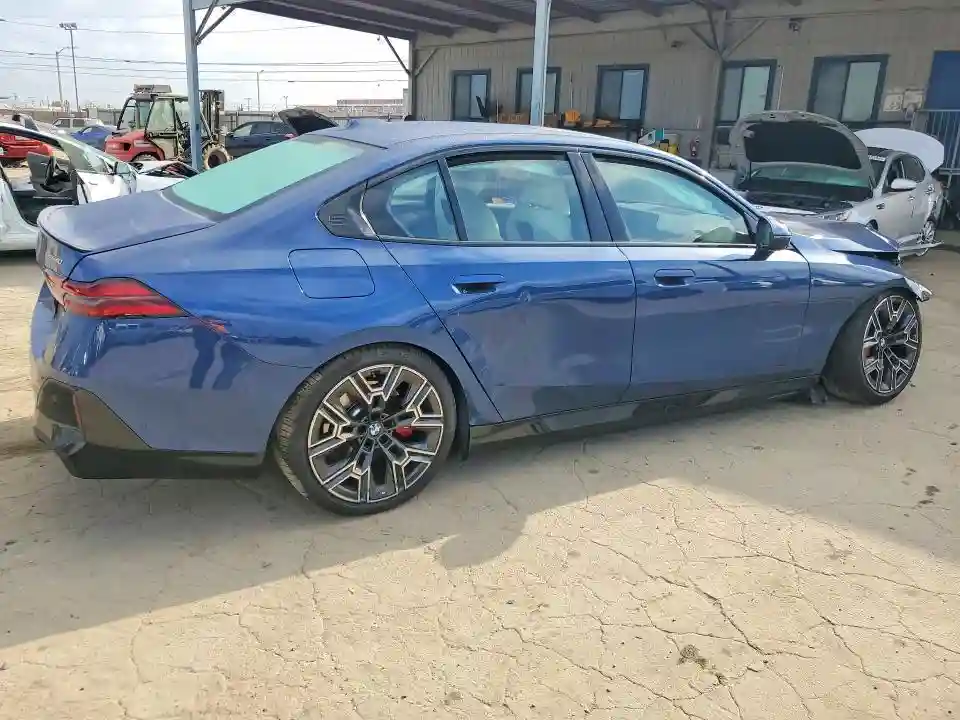 WBY63HG02TCV94758 2026 BMW I5 EDRIVE-2