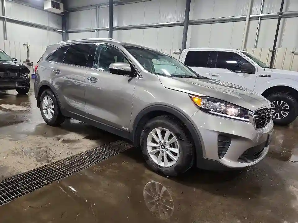 5XYPGDA55KG479623 2019 KIA SORENTO-3
