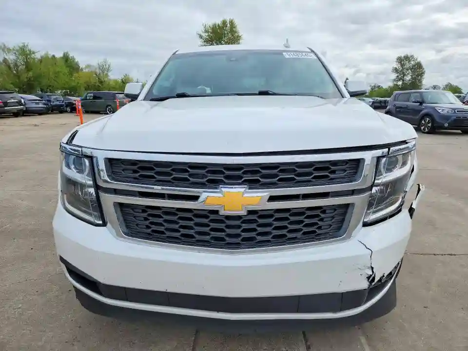 1GNSKHKC0HR130643 2017 CHEVROLET SUBURBAN-4