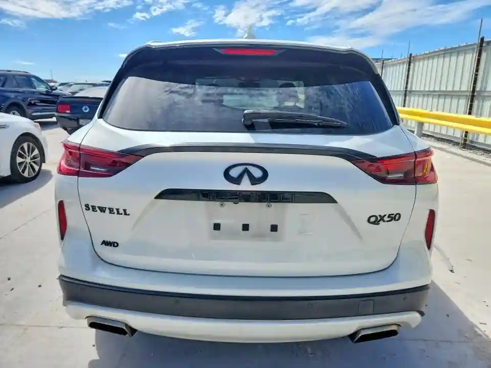 3PCAJ5BB6NF115000 2022 INFINITI QX50-5