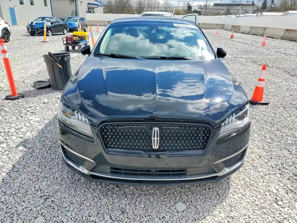3LN6L5F97JR615324 2018 LINCOLN MKZ-4