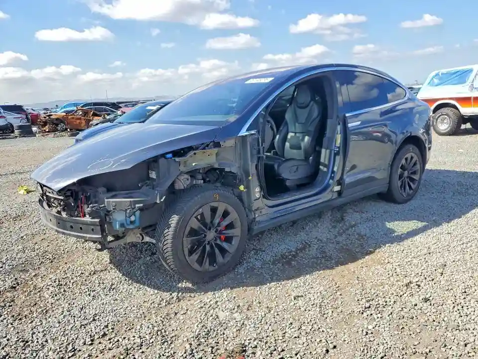 5YJXCBE4XHF062726 2017 TESLA MODEL X-0