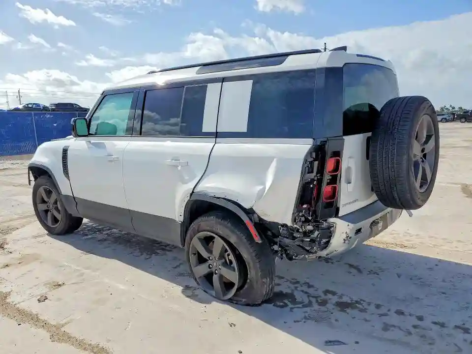 SALEJ7EX7S2462590 2025 LAND ROVER DEFENDER 1-1