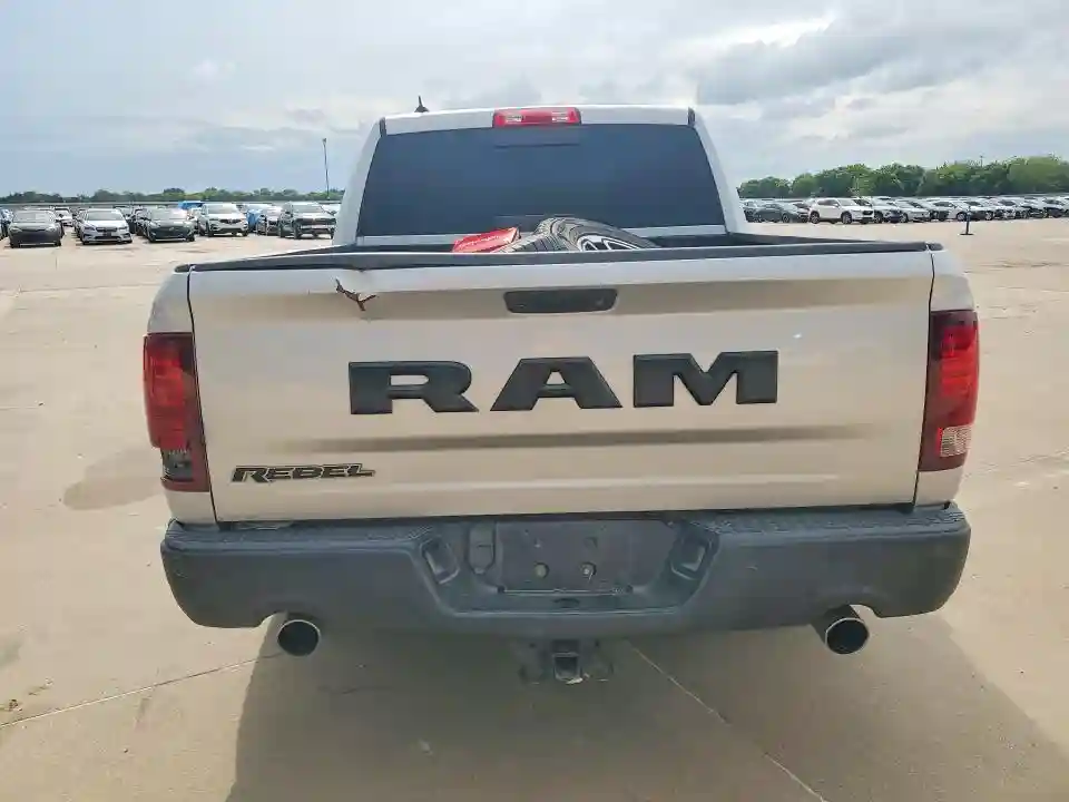1C6RR6YTXJS166148 2018 RAM 1500-5