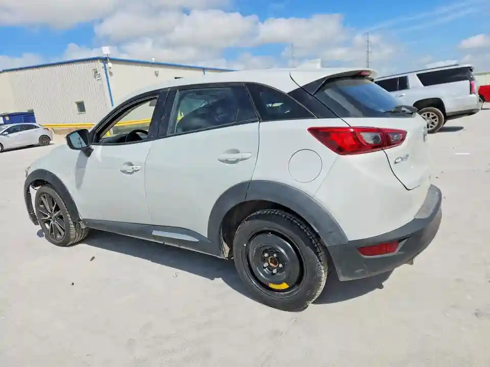 JM1DKDD71H0160247 2017 MAZDA CX-3-1