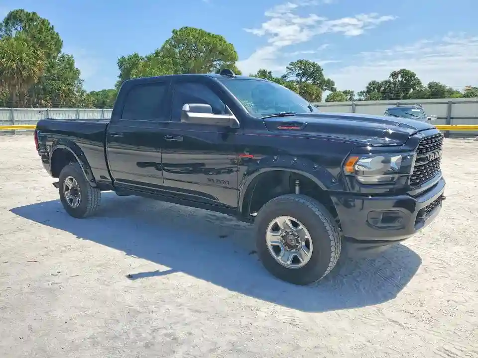 3C6UR5DL0NG185329 2022 RAM 2500-3