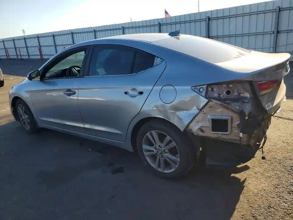 5NPD84LF2HH172174 2017 HYUNDAI ELANTRA-1