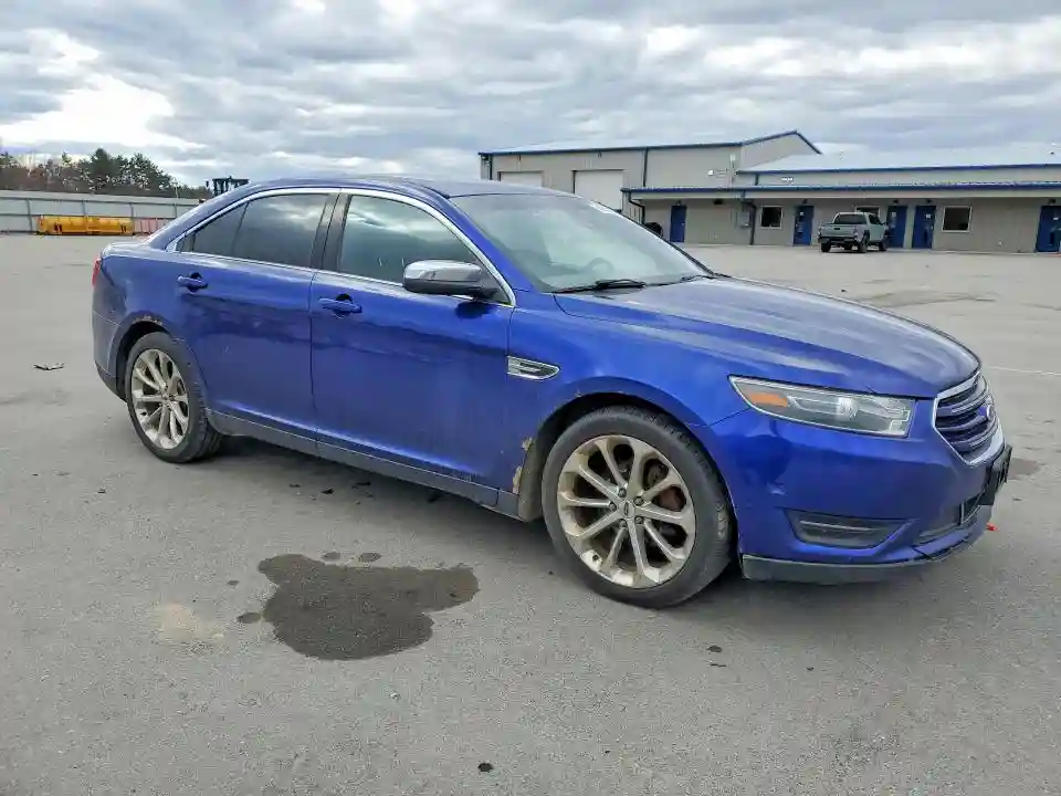 1FAHP2J89FG186528 2015 FORD TAURUS-3