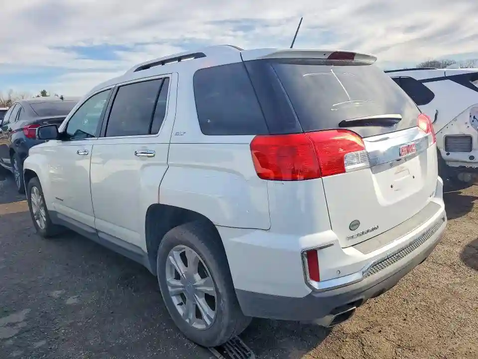 2GKFLUEK5H6150373 2017 GMC TERRAIN-1